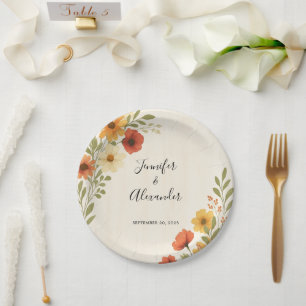 Entwerfen Sie Ihre eigene rustikale Blumenhochzeit Pappteller