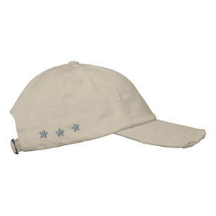 ENTWICKELTE STYLE-DESIGN BESTICKTE BASEBALLKAPPE