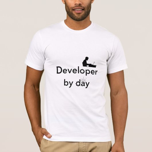 Entwickler bei Tag T-Shirt (Vorderseite)