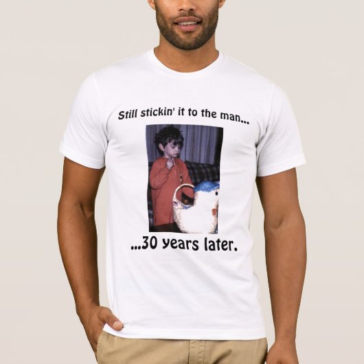 Entwurf 3 T-Shirt (Vorderseite)