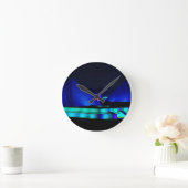 Entwurf blaue Pyramiden Runde Wanduhr (Zuhause)