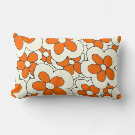 Entwurf der handgezogenen Orange- und Creme-Blume Lendenkissen