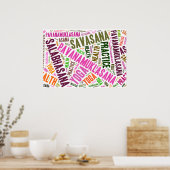 Entwurf von Yoga-Wörtern Poster (Küche)