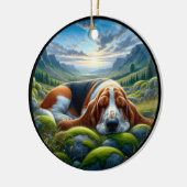 Entzückende Basset-Hound-Szene Keramik Ornament (Links)