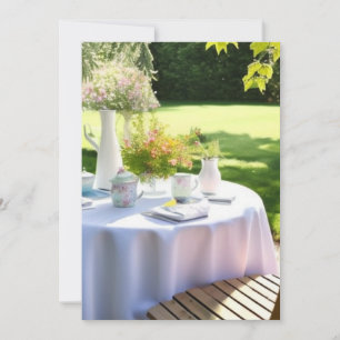 Entzückende sommerliche Aquarell-Gartenszene. Feiertagskarte