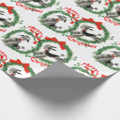 Entzückender Retro Weihnachtspudel-Kranz Geschenkpapier (Ecke)