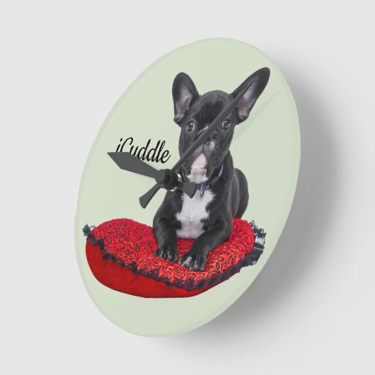 Entzückendes iCuddle französische Bulldogge Runde Wanduhr (Winkel)