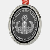 EOD ORNAMENT AUS METALL (Links)