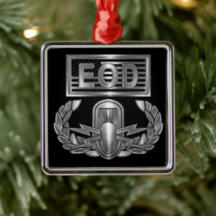 EOD ORNAMENT AUS METALL