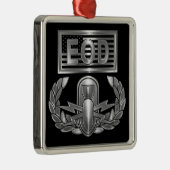 EOD ORNAMENT AUS METALL (Rechts)