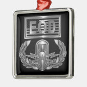 EOD ORNAMENT AUS METALL (Links)