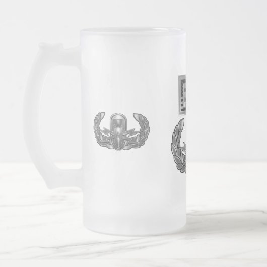 EOD-Sprengkörper-Beseitigung Mattglas Bierglas (Links)