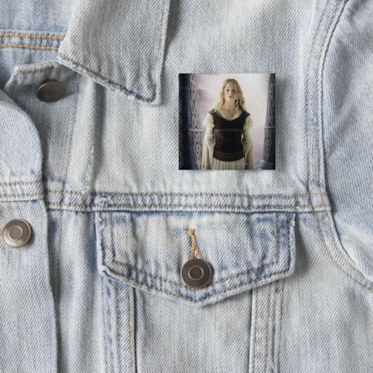 Eowyn mit Schwert Button (Beispiel)