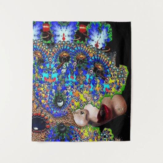 EPHEMERAL/FRAU MIT FARBIGEM FRAKTAL WANDTEPPICH (Vorderseite)