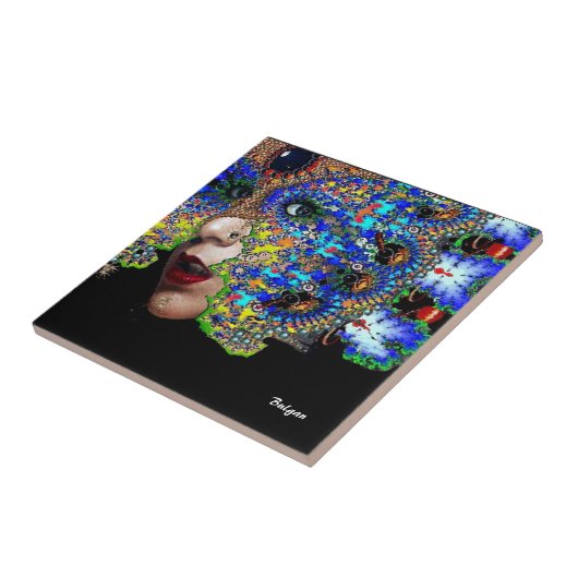 EPHEMERAL / FRAU MIT FRAKTAL MASK FLIESE (Seite)