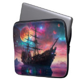Epic Segelschiff Skies and Planets Laptopschutzhülle (Vorderseite Links)