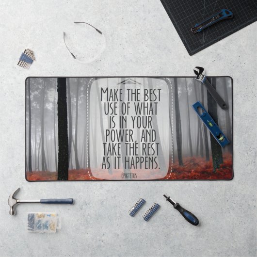 Epictetus Inspiration Zitat "Adapt" Schreibtischunterlage (Arbeitsplatz)