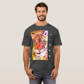 Epischer Tiger schaut dich an, Multimedia T-Shirt (Vorne ganz)
