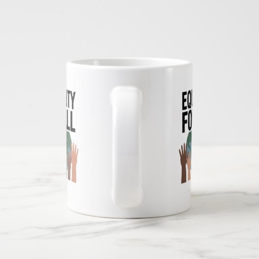 Equality For All – Human Rights Day 2025 Jumbo-Tasse (Rückseite)