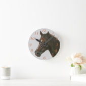 equine portrait of chestnut mare brown horse runde wanduhr (Zuhause)