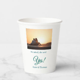 Er fragte, sie sagte ja Foto verlobt blau grün Pappbecher