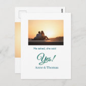 Er fragte, sie sagte ja Foto verlobt blau grün Postkarte (Vorne/Hinten)