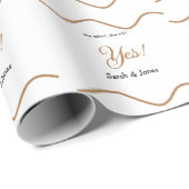 Er fragte sie sagte ja Verlobung einfach minimal Geschenkpapier (Rolleneckpunkt)