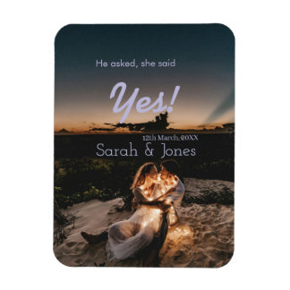 Er fragte sie sagte ja Verlobung einfaches Foto bl Magnet