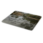 Er führt mich neben stillem Wasser Schneidebrett (Ecke)