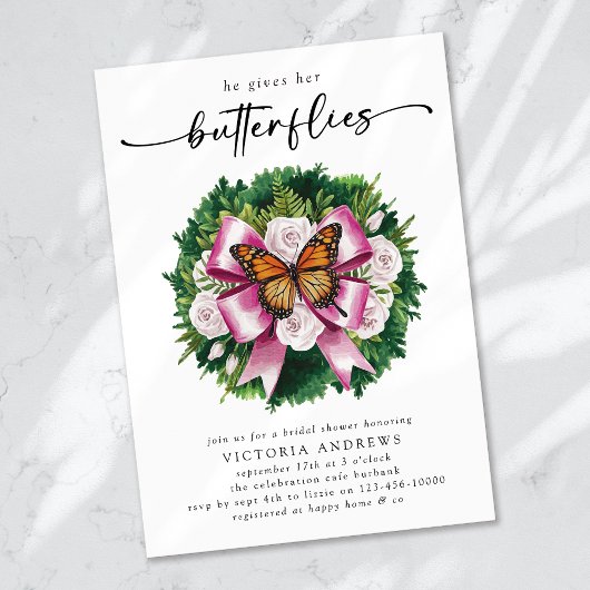 Er gibt ihr Brautparty mit den Schmetterlingen Einladung