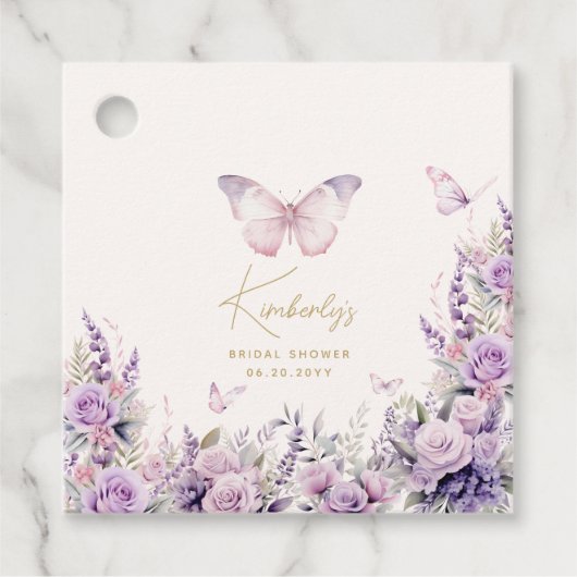 Er gibt ihren Schmetterlingen Wildblumen Brautpart Geschenkanhänger (Vorderseite)