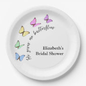 Er gibt mir Schmetterlinge Brautparty Pappteller (Vorderseite)