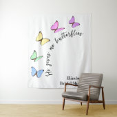 Er gibt mir Schmetterlinge Brautparty Wandteppich (Beispiel)