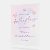 Er gibt mir Schmetterlinge Brautparty willkommen Acrylschild (Winkel)