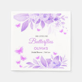 Er gibt mir Schmetterlinge Lila Brautparty Serviette (Vorderseite)