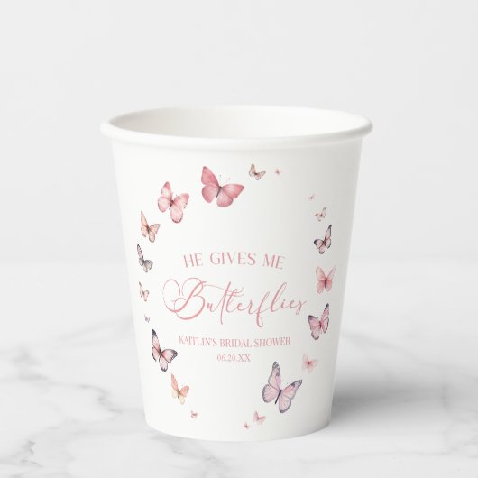 Er gibt mir weiche, rosa Brautpartys Pappbecher (Vorderseite)