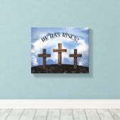 Er hat drei geruchte Kreuze aufgetragen Leinwanddruck (Insitu (Holzboden))