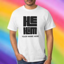 Er hat große, kühne Pronomen in Schwarz