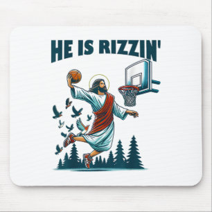 Er ist am Ostertag dabei, Basketball zu spielen 2 Mousepad