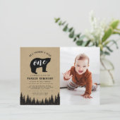 Er ist ein Wilder | Rustikales erstes Foto zum Geb Einladung (Stehend Vorderseite)