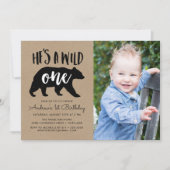 Er ist ein wildes Ein-Foto Geburtstag Einladung (Vorderseite)