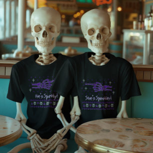 "Er ist gruselig!" Passendes Halloween-T-Shirt für Tri-Blend Shirt