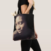 Er ist gut tasche (Von Nahem)