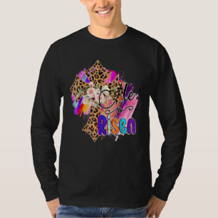 Er ist Jesus Christlich glücklichen Osterblütenkri T-Shirt