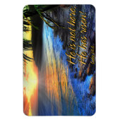 Er ist nicht hier, er ist aufgewachsen! Luke 24:6 Magnet (Vertikal)