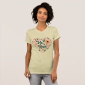 Er ist Risen Boho Christlich Herzmotiv Inspiration T-Shirt (Vorne ganz)