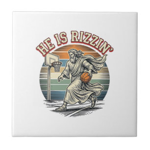 Er ist Rizzin Vintage Basketball religiöses T-Shir Fliese