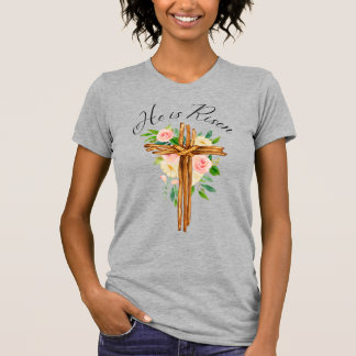 Er ist Rustikales Kreuz-Risen T-Shirt