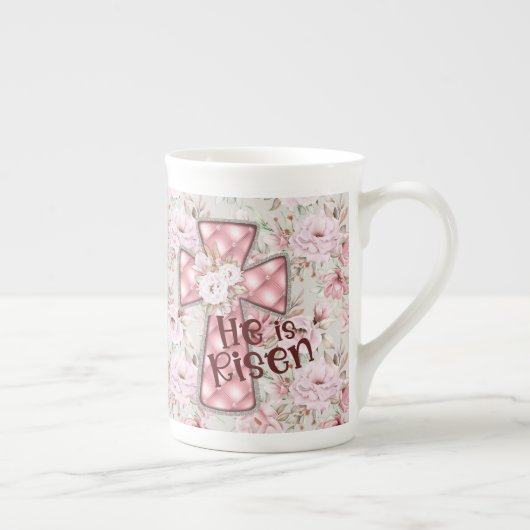 Er ist Tasse der Knochen-China (Rechts)