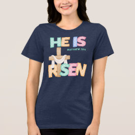 Er ist überkreuzter T - Shirt. Tri-Blend Shirt